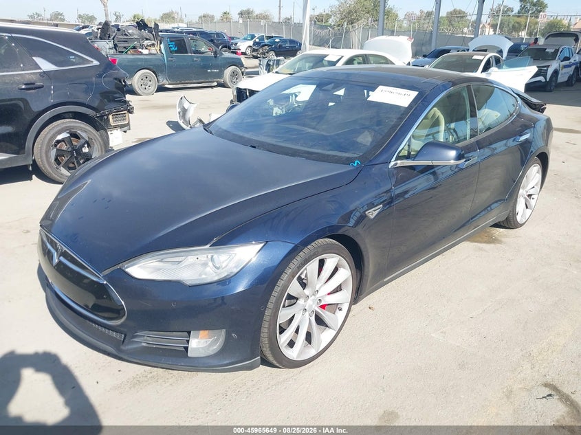 TESLA MODEL S - zdjęcie 2