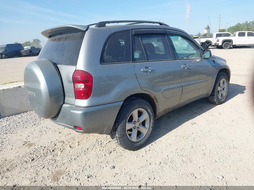 2005 TOYOTA RAV4 auction photo 4