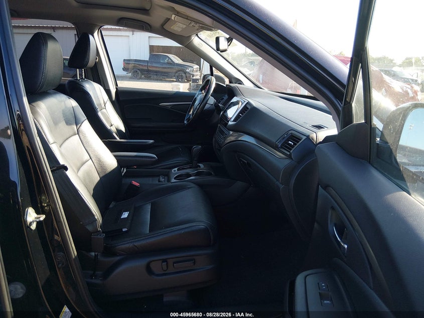 2016 HONDA PILOT auction photo 5