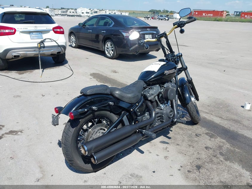 HARLEY-DAVIDSON FXBB 2019