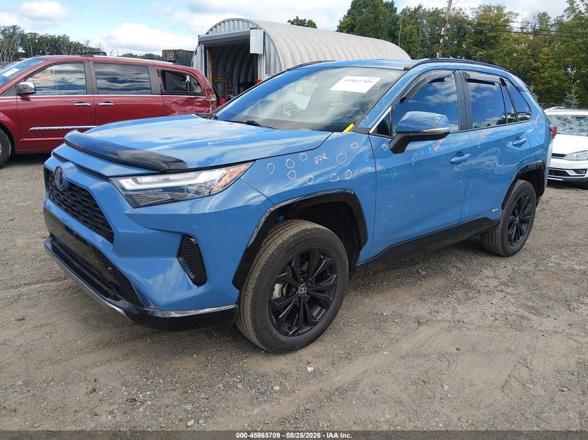 2024 Toyota RAV 4, Град, IAAI, VIN 4T3T6RFV5RU146146 — фото 2