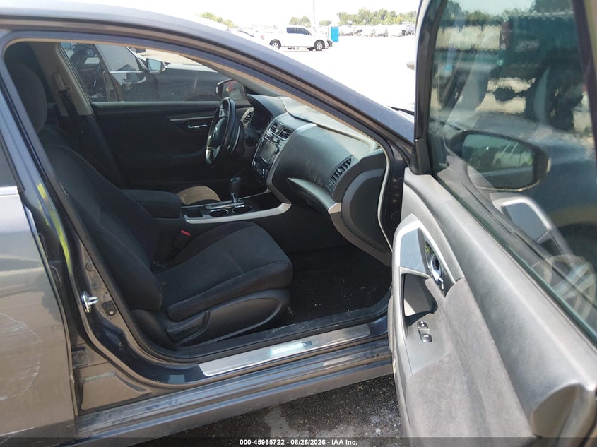 2013 NISSAN ALTIMA auction photo 5