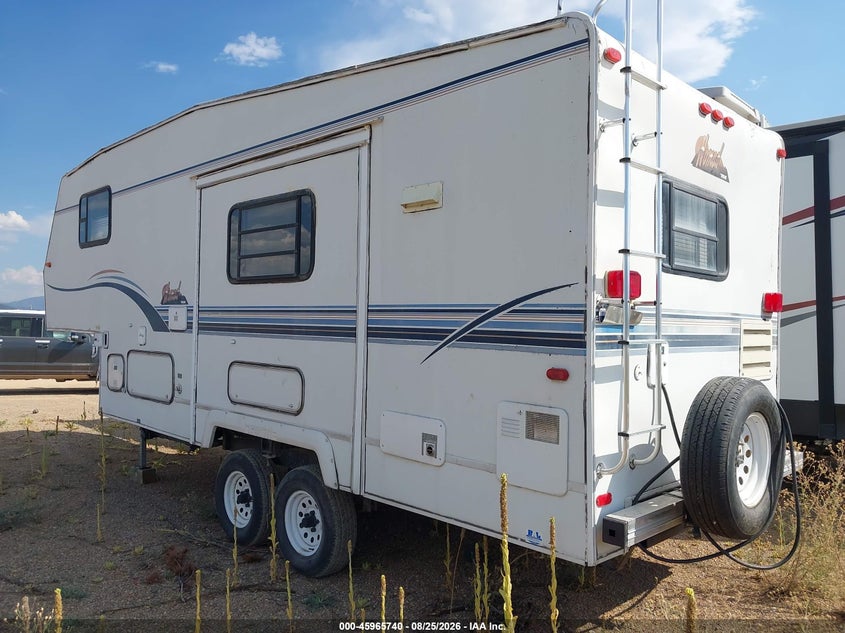1999 NOMAD SKYLINE 2427 auction photo 3