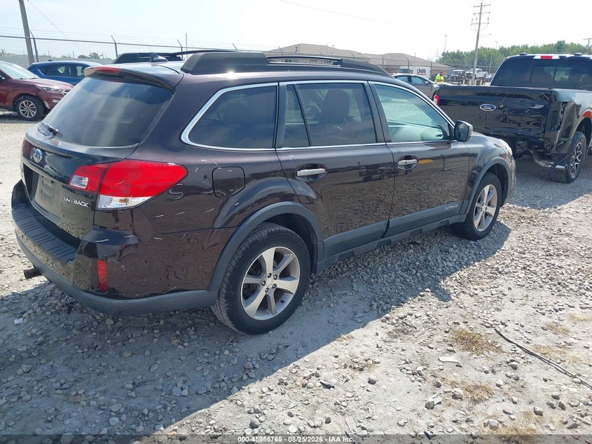 2013 SUBARU OUTBACK auction photo 4