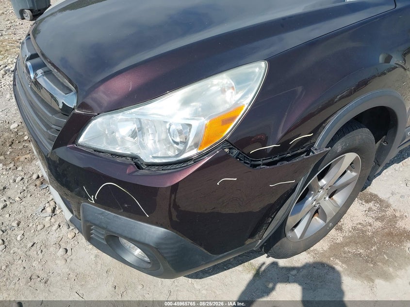 2013 SUBARU OUTBACK auction photo 6