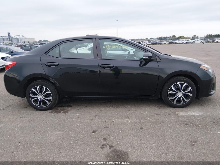 TOYOTA COROLLA - zdjęcie 13
