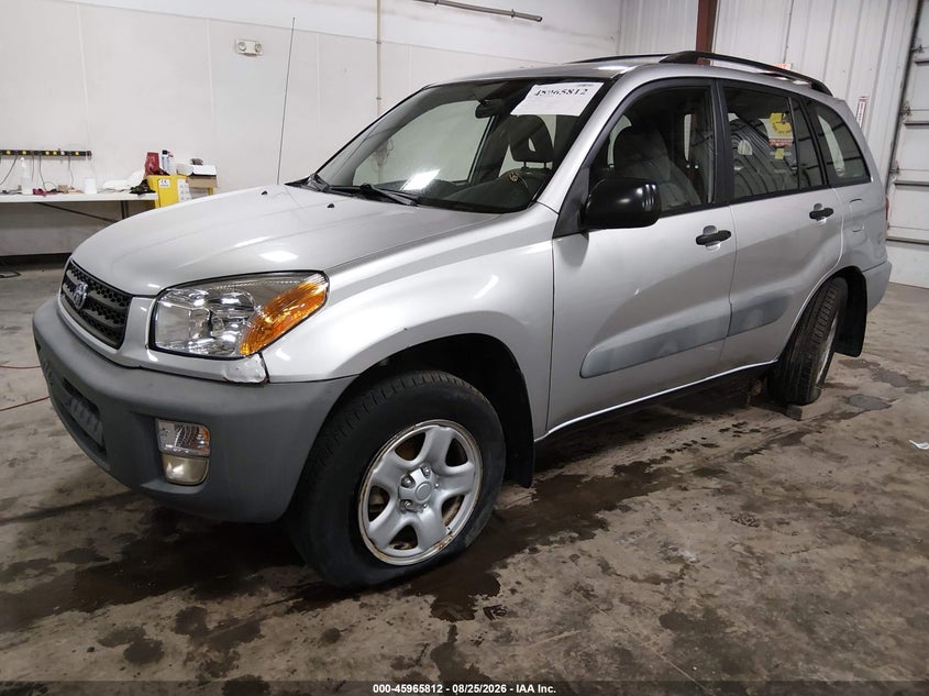 2001 Toyota RAV 4, Front End, IAAI, VIN JTEHH20V110029006 — photo 2