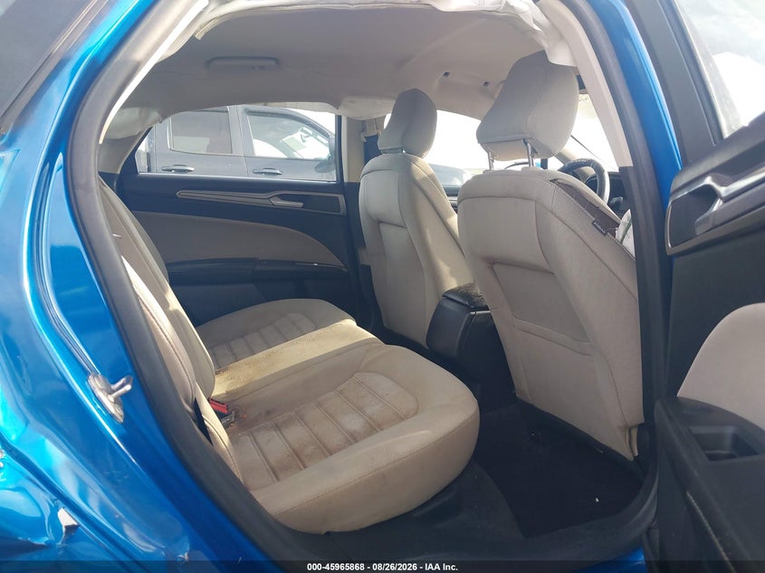 2020 FORD FUSION auction photo 8