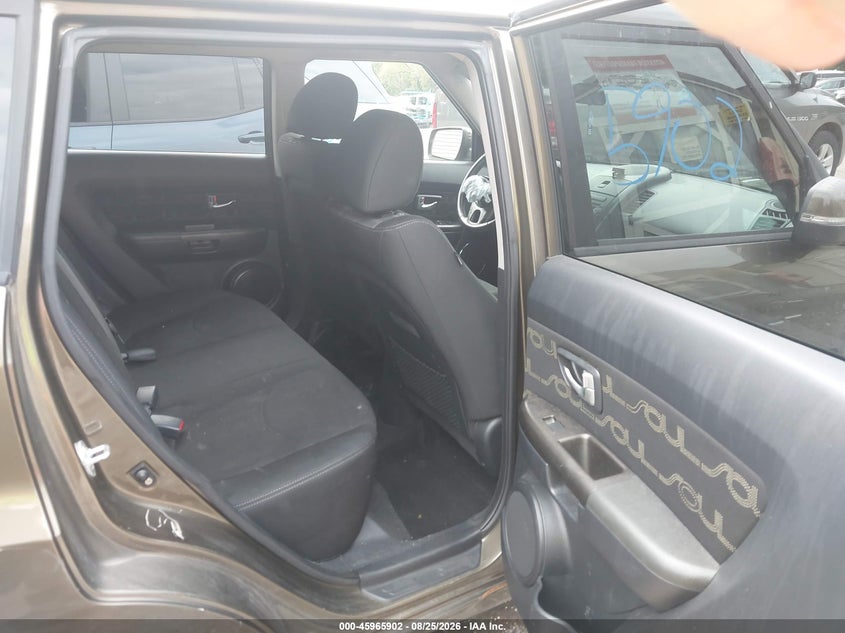 2012 KIA SOUL auction photo 8