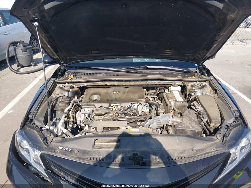 TOYOTA CAMRY - zdjęcie 10