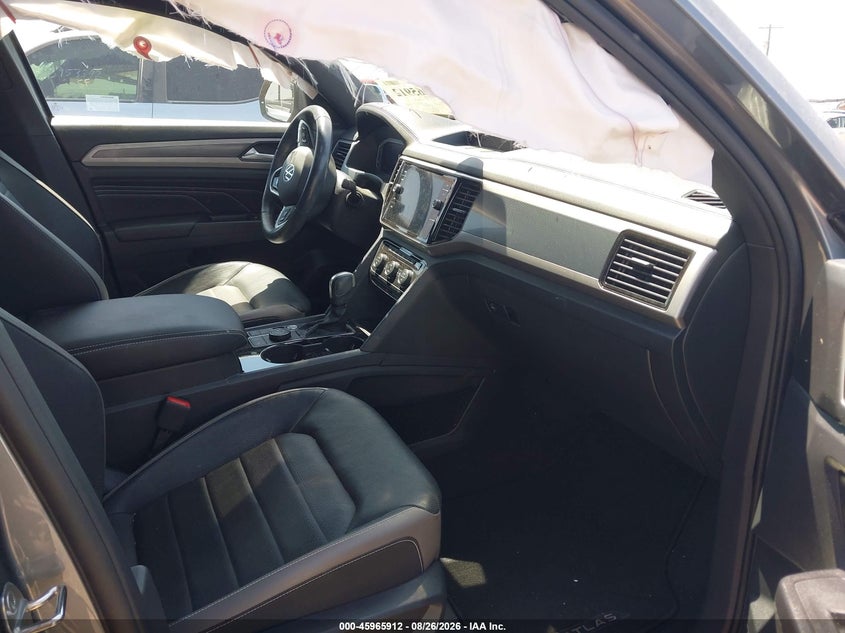 VOLKSWAGEN ATLAS CROSS SPORT 2020 VIN 1V2TE2CA2LC222376
