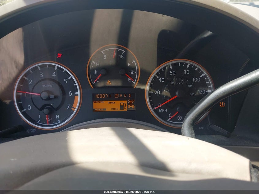 2010 NISSAN TITAN auction photo 7