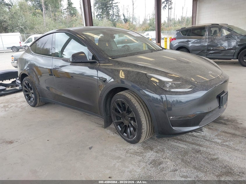 Vin: 7saygdee7rf047764, lot: 46465183, tesla model y long range dual motor all-wheel drive 2024 img_1