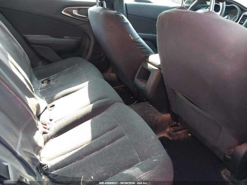 CHRYSLER 200 2015 VIN 1C3CCCAB7FN538250
