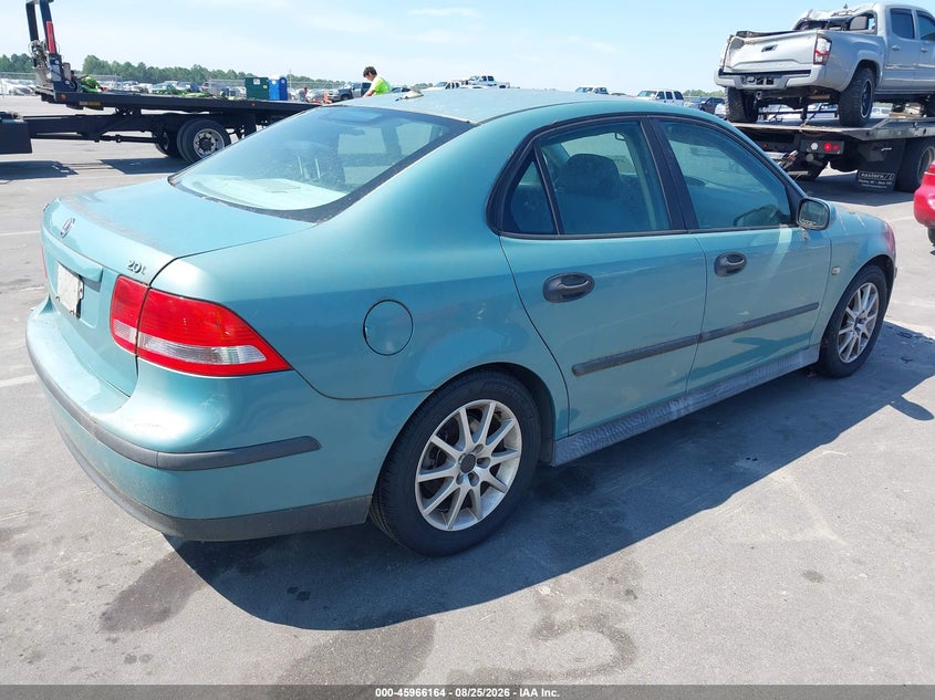 2004 SAAB 9-3 auction photo 4