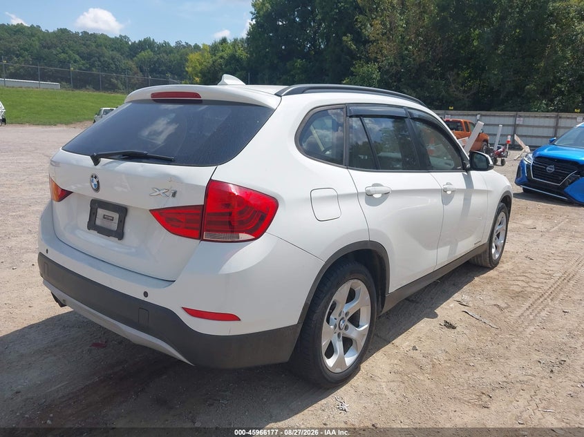 2013 BMW X1 auction photo 4