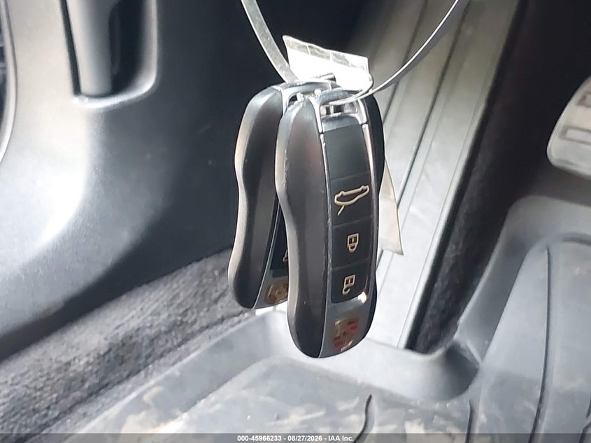 PORSCHE PANAMERA 2023 VIN WP0AJ2A75PL100659