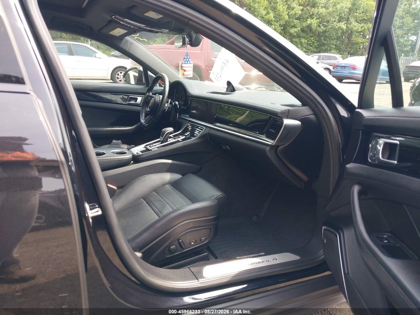 2023 PORSCHE PANAMERA auction photo 5