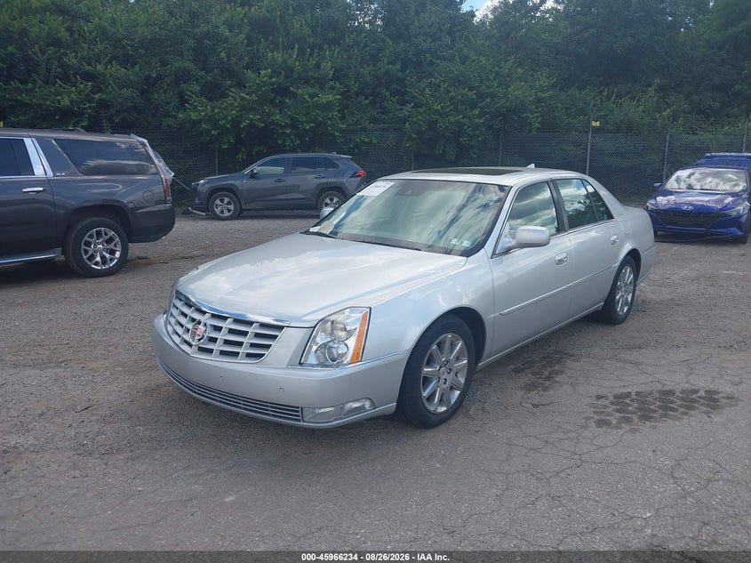 2011 Cadillac DTS, Обычный износ, IAAI, VIN 1G6KH5E62BU107982 — фото 2