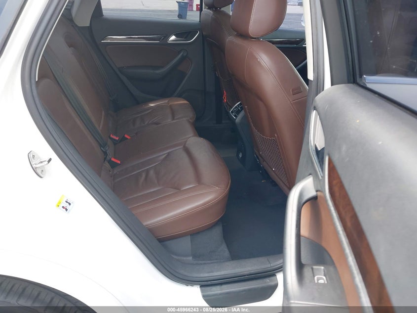 AUDI Q3 2016 VIN WA1BFCFS2GR009770
