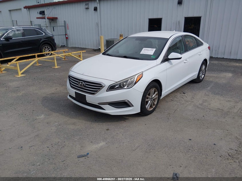 2016 Hyundai Sonata, Right Side, IAAI, VIN 5NPE24AFXGH279092 — photo 2