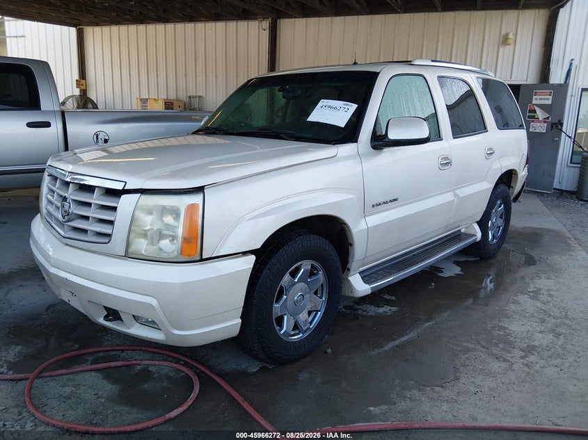 2002 Cadillac Escalade, Обычный износ, IAAI, VIN 1GYEC63T22R186252 — фото 2