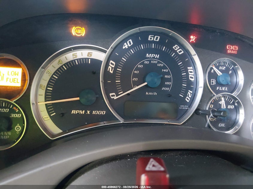 CADILLAC ESCALADE 2002 VIN 1GYEC63T22R186252