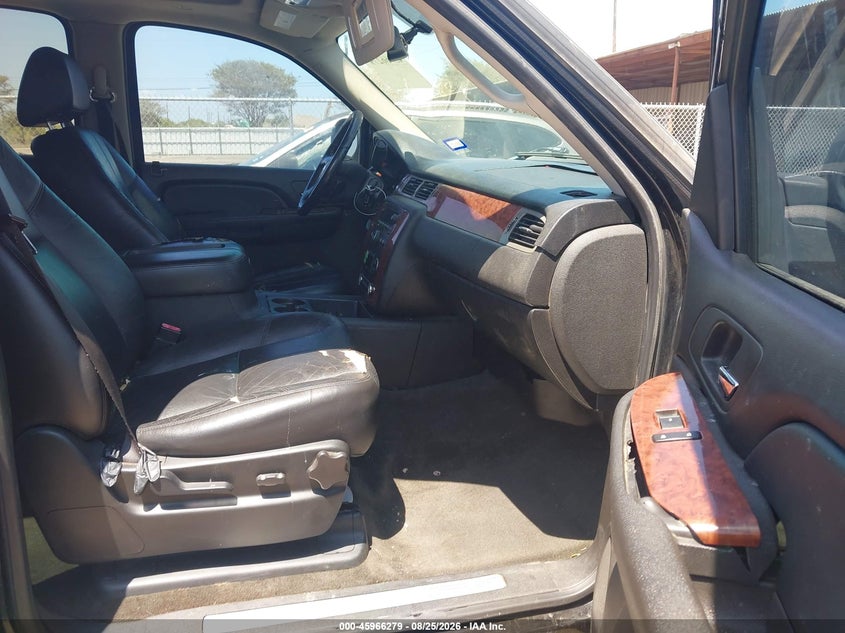 2008 CHEVROLET TAHOE auction photo 5
