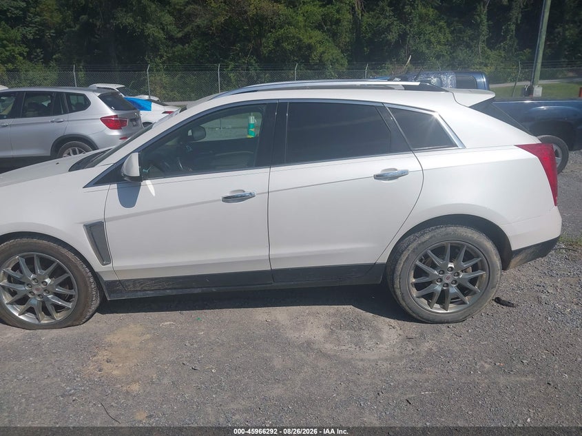 CADILLAC SRX 2014 VIN 3GYFNGE3XES561808