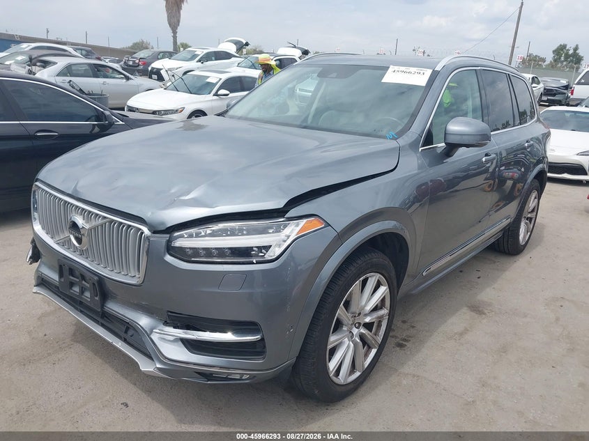2017 Volvo XC90, Front End, IAAI, VIN YV4A22PL9H1166630 — photo 2