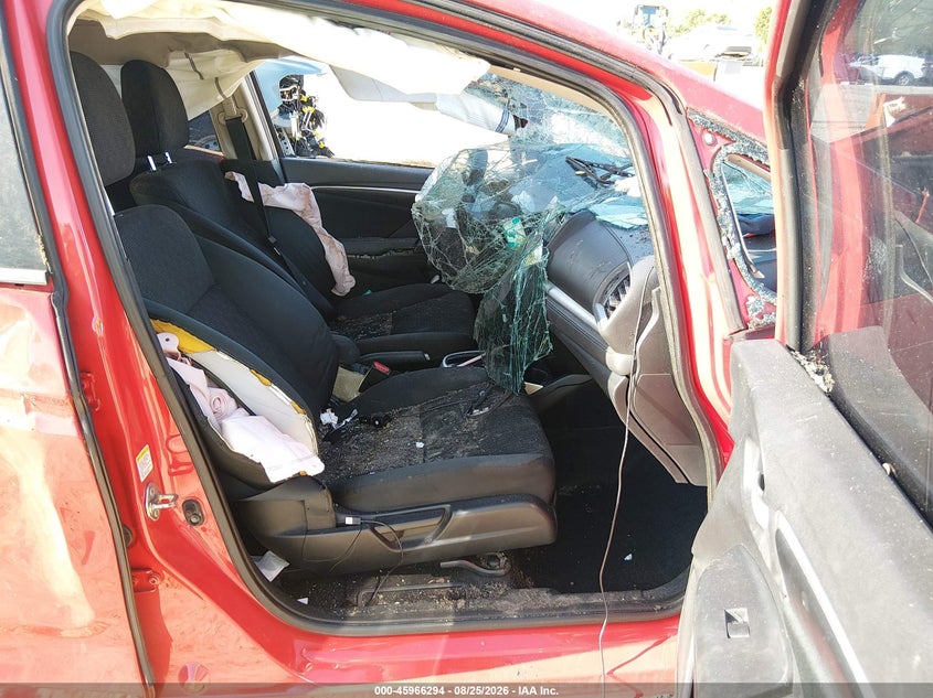 HONDA FIT 2015 VIN 3HGGK5H57FM776493