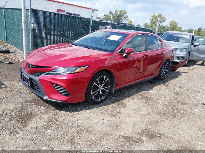TOYOTA CAMRY - zdjęcie 2