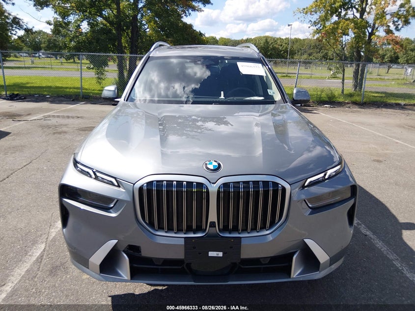 BMW X7 - zdjęcie 12