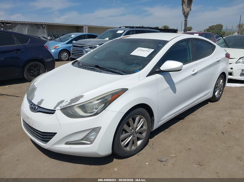 2015 Hyundai Elantra, Звичайний знос, IAAI, VIN 5NPDH4AEXFH640126 — фото 2
