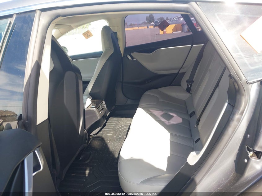 2013 TESLA MODEL S auction photo 8