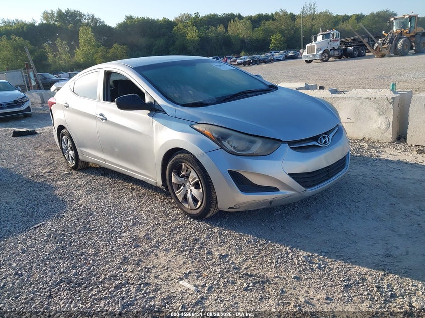 2016 HYUNDAI ELANTRA auction photo 1