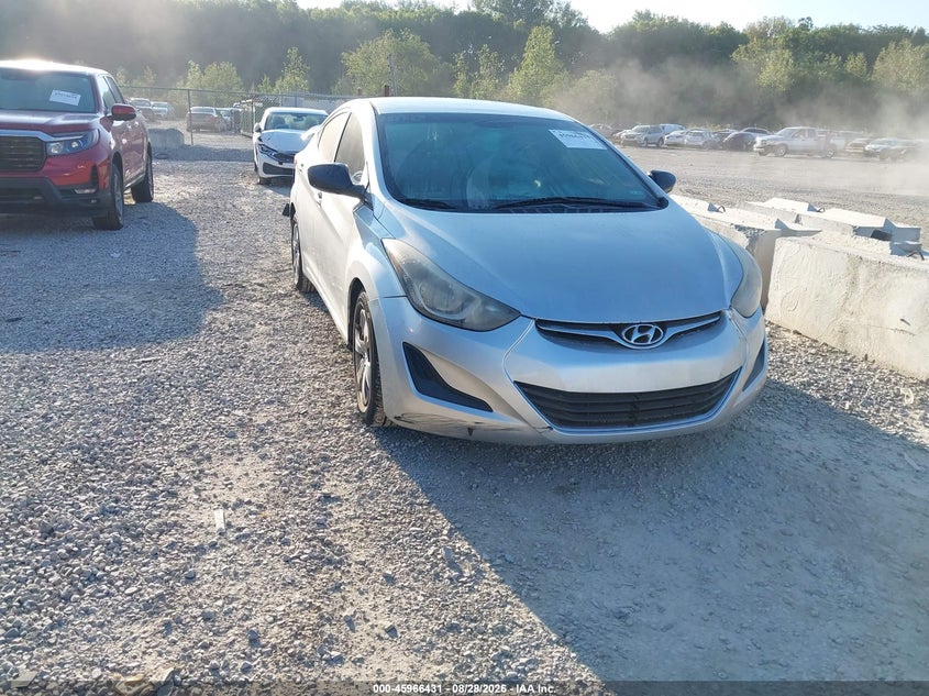 2016 HYUNDAI ELANTRA auction photo 6