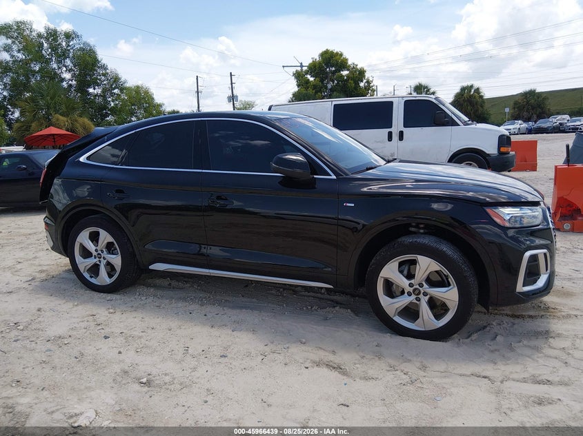AUDI Q5 SPORTBACK - zdjęcie 14