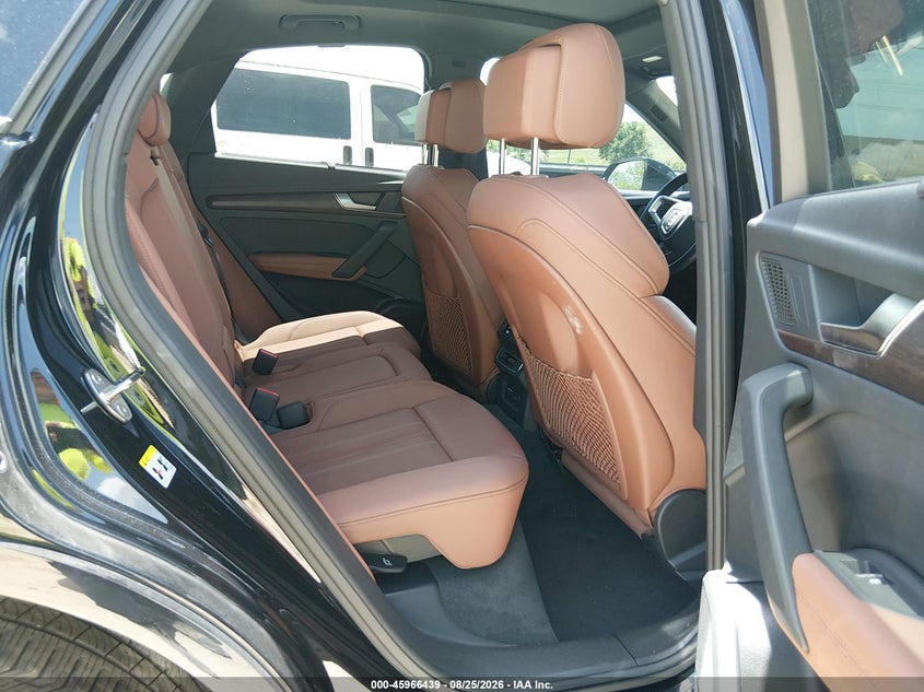 AUDI Q5 SPORTBACK - zdjęcie 8