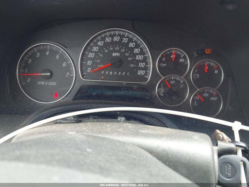 2008 GMC ENVOY auction photo 7