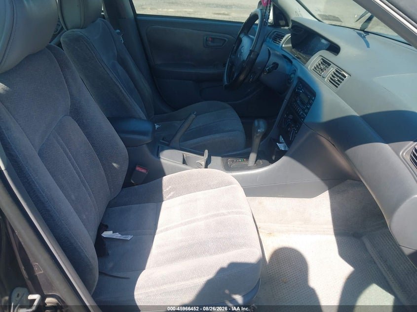 1999 TOYOTA CAMRY auction photo 5