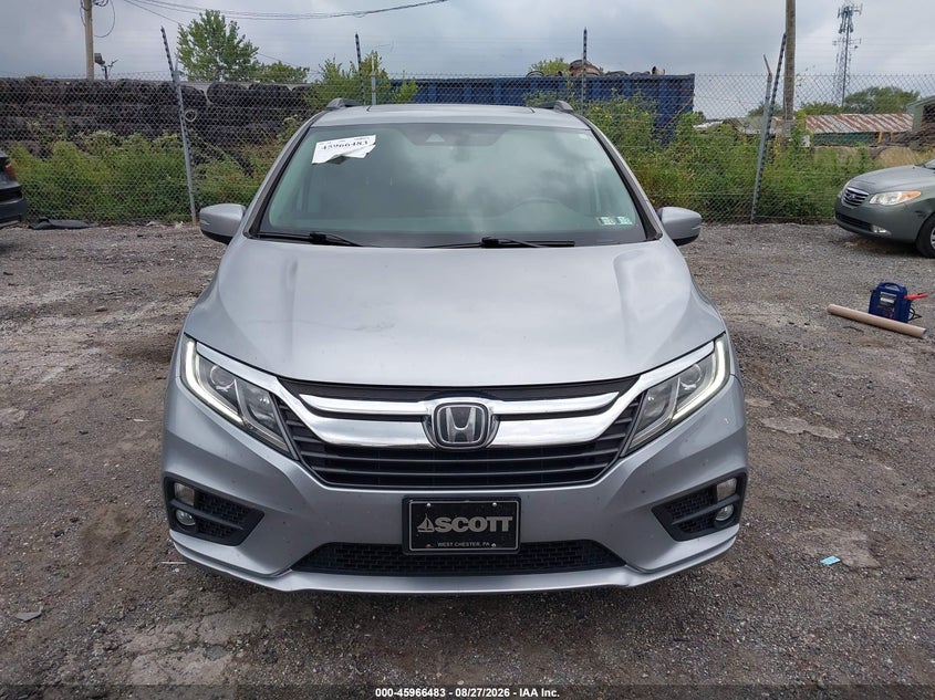 HONDA ODYSSEY 2018 VIN 5FNRL6H78JB023175