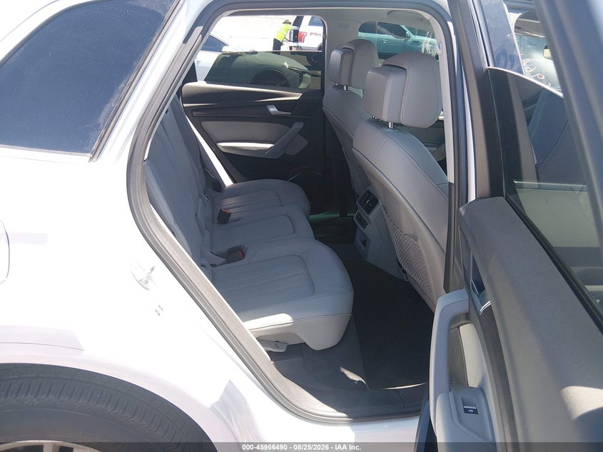 AUDI Q5 2022 VIN WA1GAAFY5N2064491