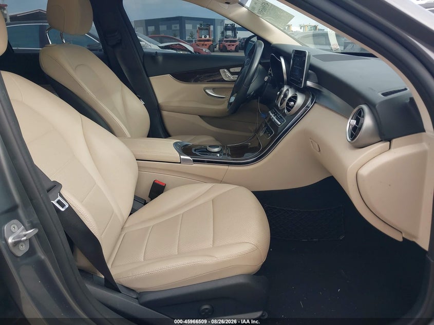 2018 MERCEDES-BENZ C 300 auction photo 5