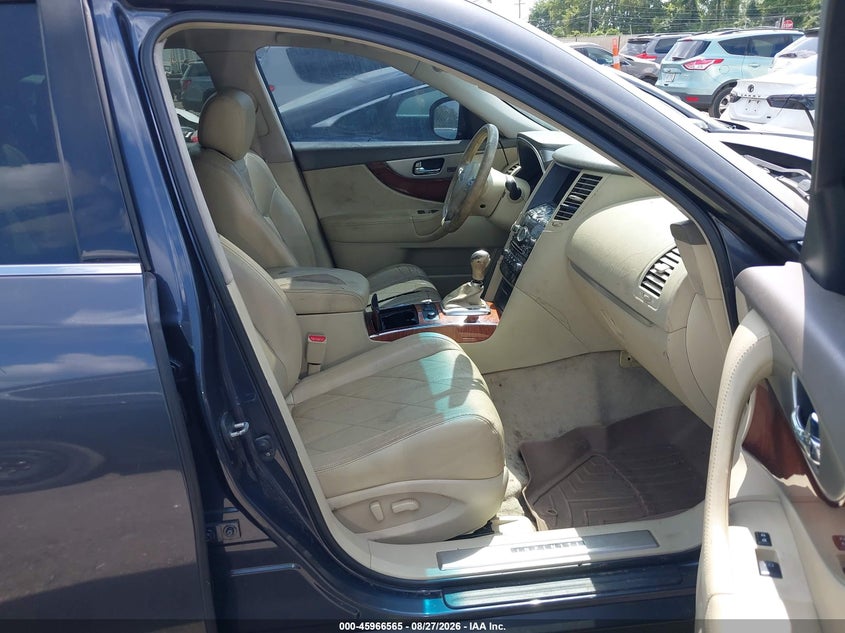 2011 INFINITI FX35 auction photo 5