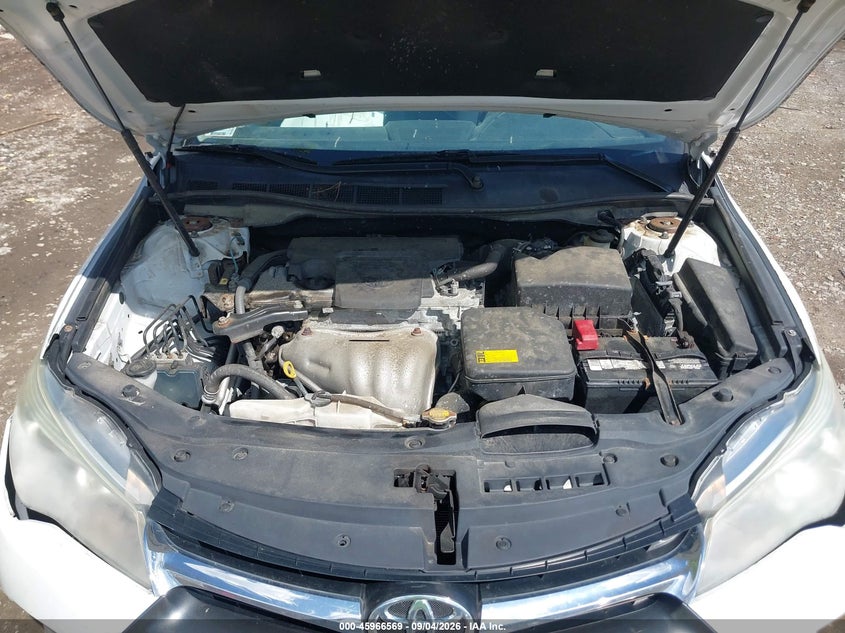 TOYOTA CAMRY - zdjęcie 10