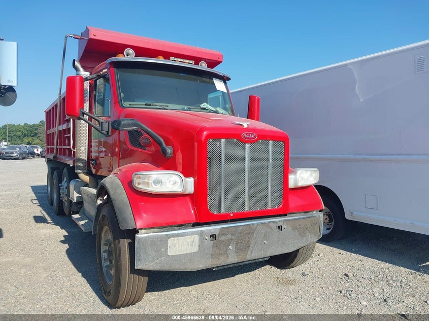 2017 PETERBILT 567