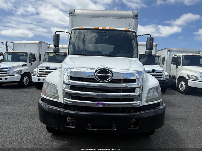 2018 HINO 338 BOX TRUCK auction photo 7
