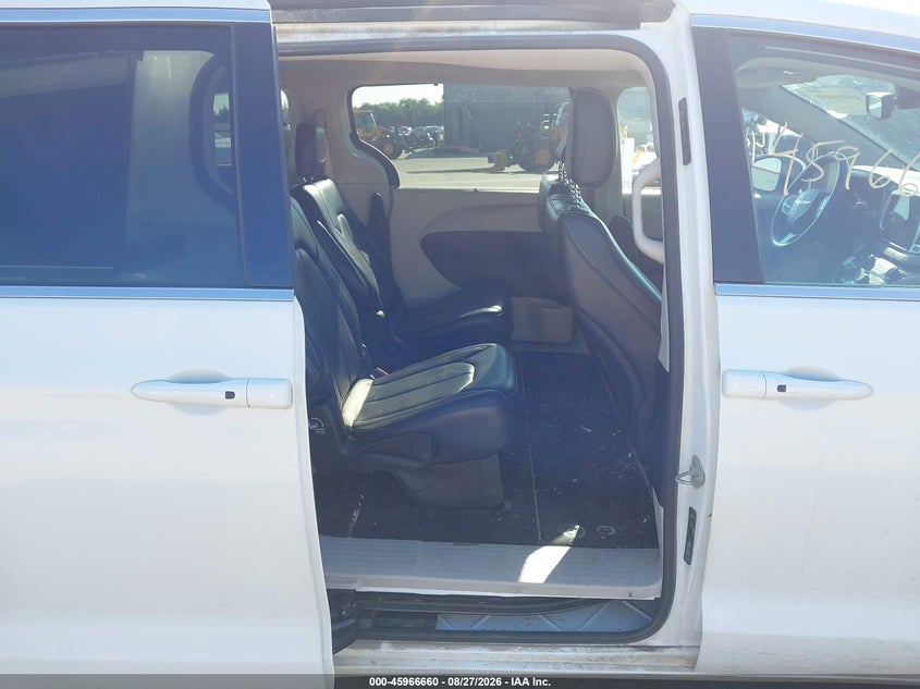 CHRYSLER PACIFICA 2023 VIN 2C4RC1BG9PR616018