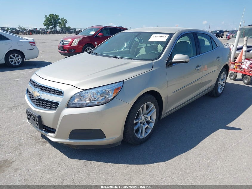 2013 Chevrolet Malibu, Град, IAAI, VIN 1G11C5SA8DF177292 — фото 2